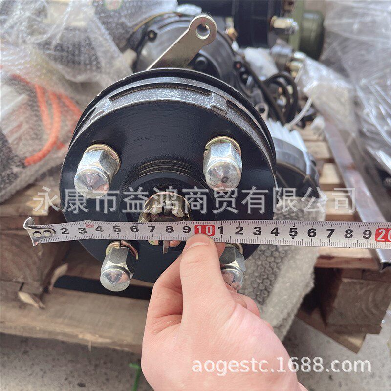 改装四轮电动摩托沙滩卡丁车坦克配件轴传动差速后桥双电机101.6