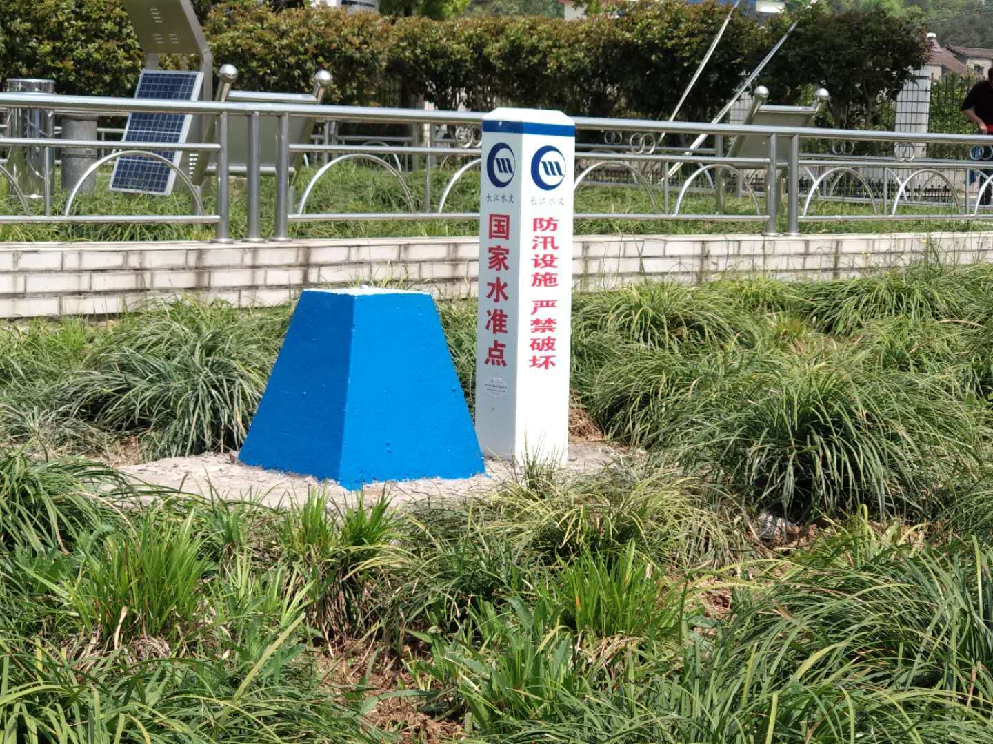 玻璃钢水文断面桩测流水准点用