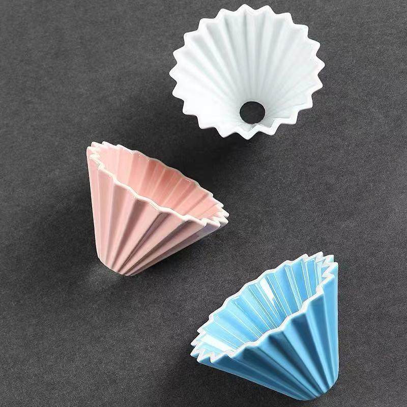 咖啡折纸滤杯 陶瓷手冲咖啡过滤器 V60滴滤咖啡过滤杯带杯托