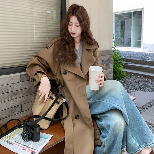 棕色高级感大翻领风衣外