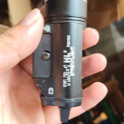 议价溪流之光 TLR-1 HL 战术手电筒，黑色导轨安装款可维修