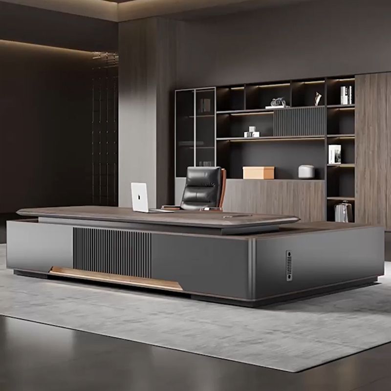 老板桌办公桌轻奢感总裁办公室桌椅组合简长方形人造板烤漆