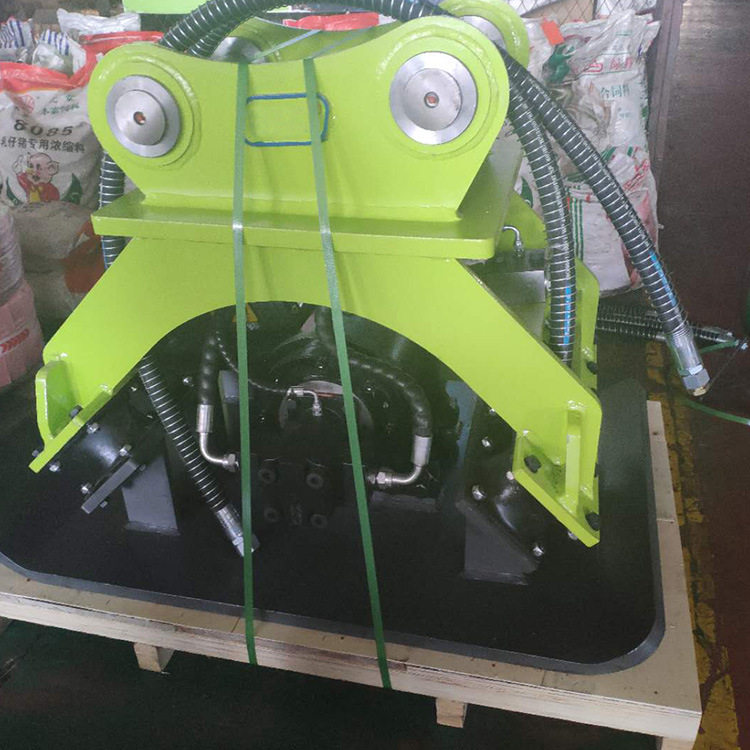 1路面工程机械夯实器 液压夯实器  ?高频率振动路面夯实器