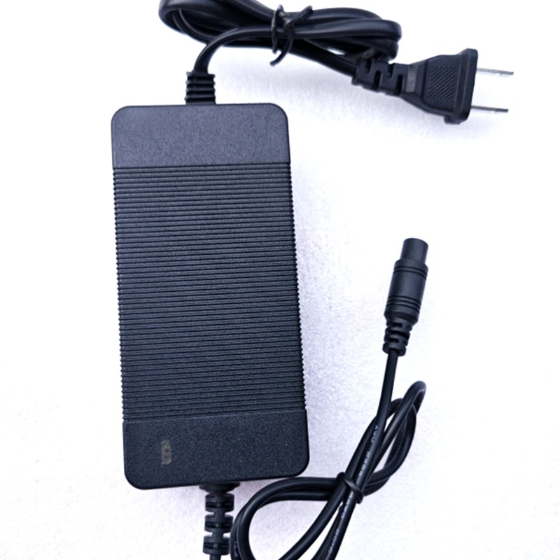 阿尔郎领奥左拉通用36V42V平衡I车充电器锂电池充电器三孔