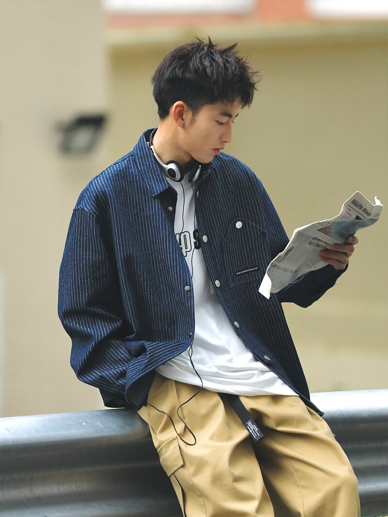 吕小虎秋季休闲蓝色条纹衬衫男2023新款设计口袋长袖牛仔衬衣外套