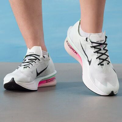 耐克ZoomXVaporfly男跑鞋