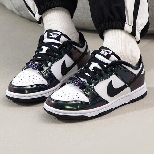 NIKE/耐克 Dunk 透气 复古 轻便 低帮 运动 休闲板鞋 FQ8143-001
