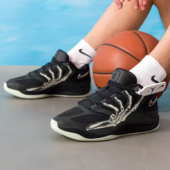 耐克/Nike KD 18 黑色低帮防滑耐磨透气实战篮球鞋 IM1347-001图片