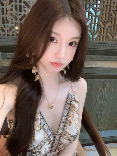 现货度假旅游吊带v领连衣裙长裙