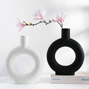 家居饰品电视柜摆件 抽象艺术工艺品 黑白色陶瓷花瓶摆件 欧式