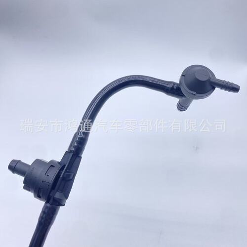 03F133751B 适用于 大众高尔夫 水管发动机通气管真空软管
