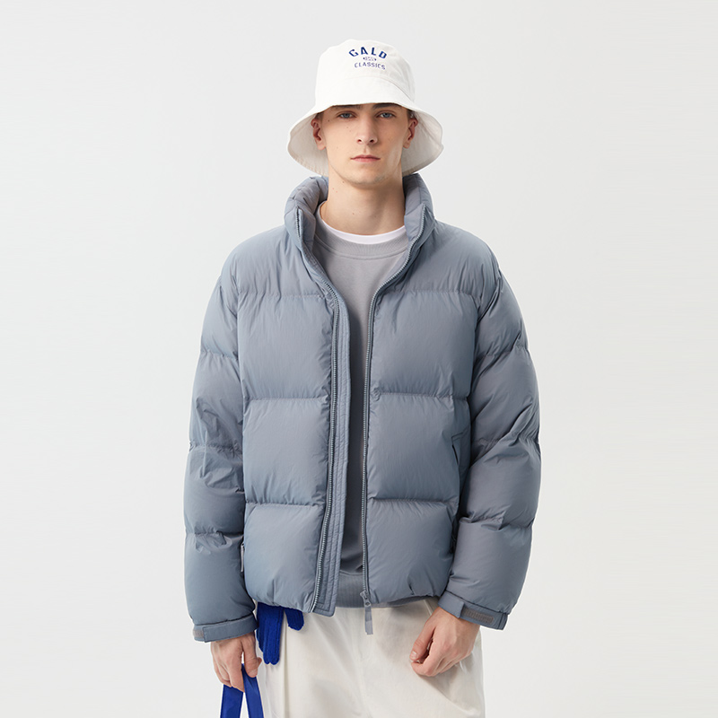 網(wǎng)易嚴選90白鴨絨面包羽絨服