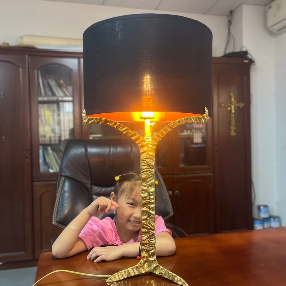 轻奢简约美式全铜台灯温馨卧室客厅立灯法式复古欧式装饰灯具创意