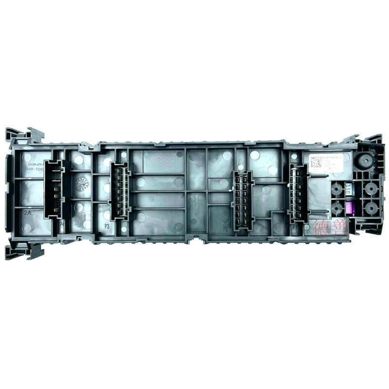 适用奔驰176 A180 A200 A260等汽车前继电器 保险丝盒