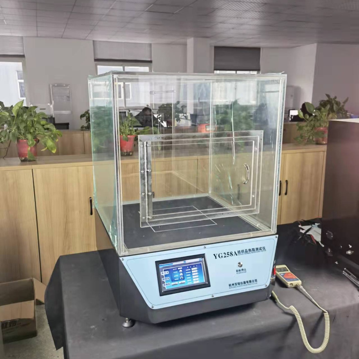 GB/T11048纺织品保温性能测试仪面料热阻测定仪