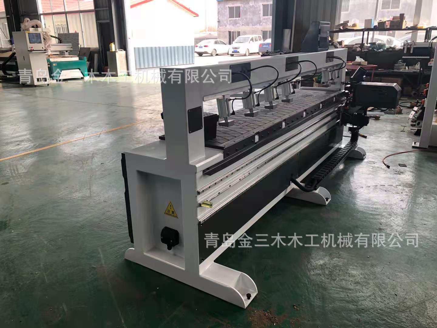 数控木工侧孔打孔开槽机