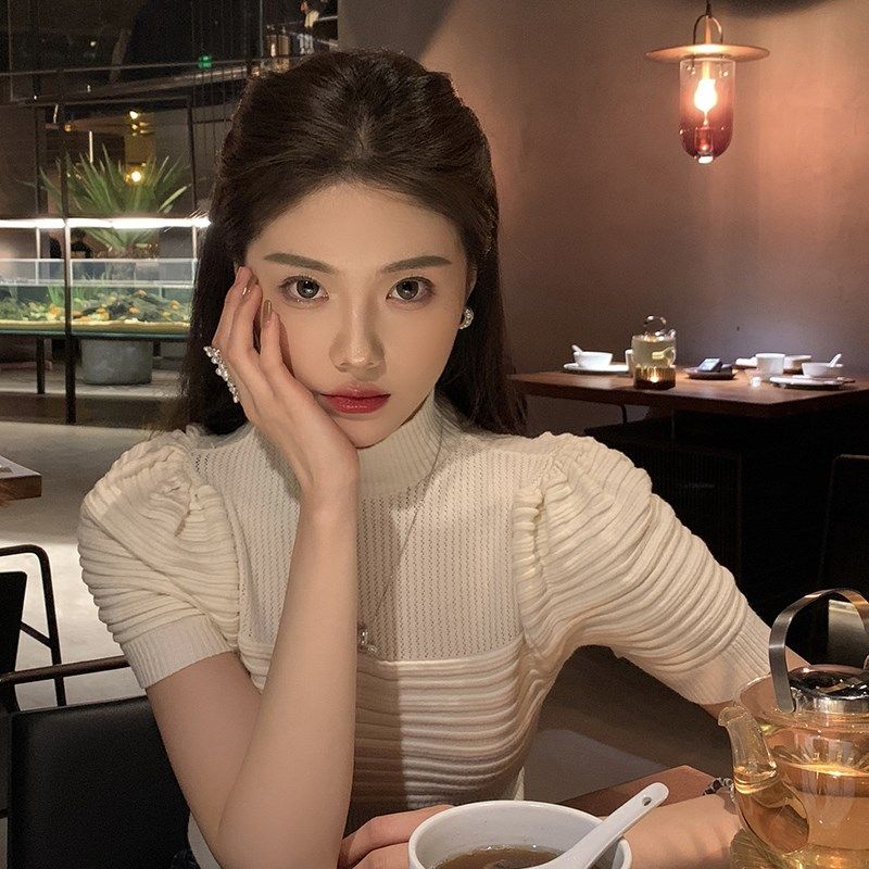 白色半高领泡泡袖针织衫女春w秋短款小个子时尚洋气气质修身针织,模玩/动漫/周边/娃圈三坑/桌游,lolita洛丽塔配饰小物/道具,淘宝优惠券,粉丝福利购,淘宝优惠卷