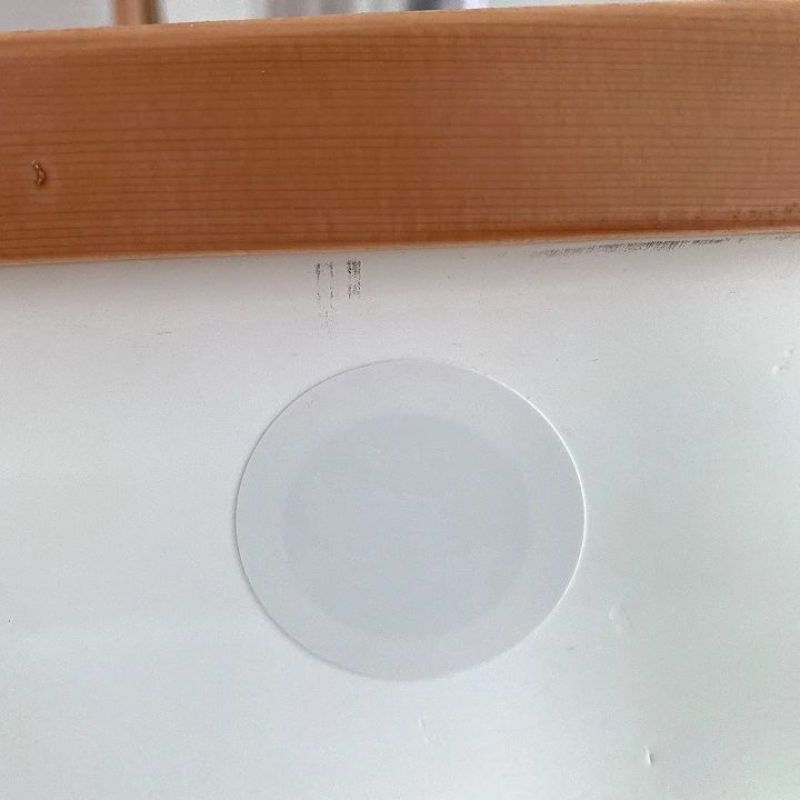 PVC 白色圆形补洞贴片自带背胶 防水耐磨 家具墙面遮丑封堵神器