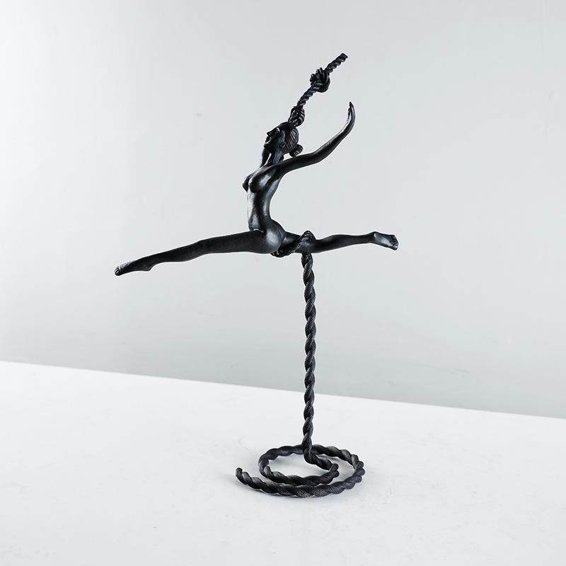 现代简约创意人物摆件样板房售楼处桌面茶几电视柜装饰品工艺品,机械设备,其他机械设备,淘宝优惠券,粉丝福利购,淘宝优惠卷