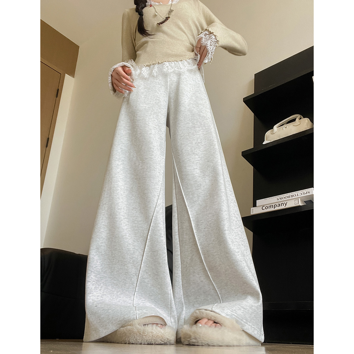 灰色美式微喇运动裤女秋2025新款高腰显瘦宽松直筒高级感休闲卫裤