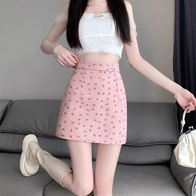 碎花牛仔短裙高腰显瘦a字半身裙女春季新款小个子直筒包臀裙