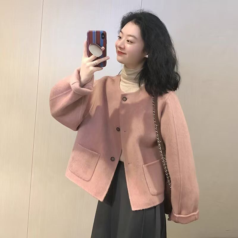 短款粉色毛呢外套女秋冬新款感小个子小香赫本风呢子大衣
