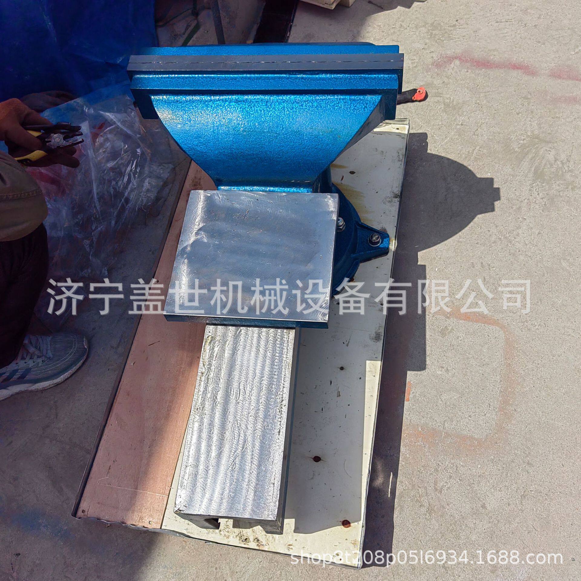 6寸工业级重型多功能平口钳