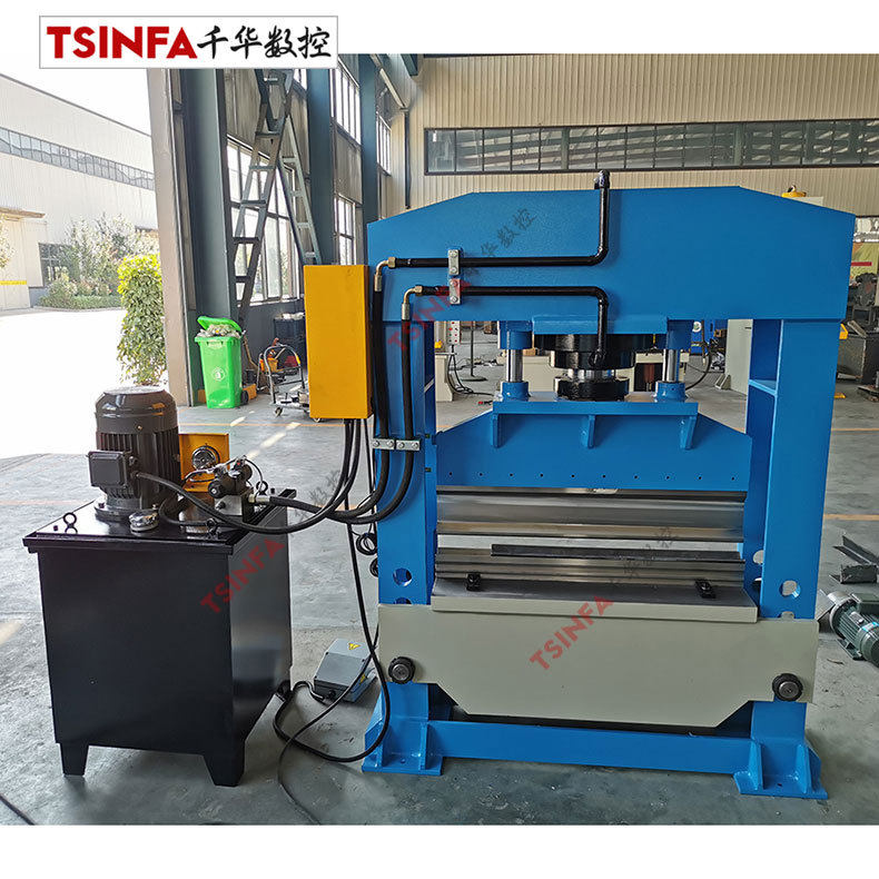 山东厂家小型电动龙门液压机100吨150T液压折弯机带模具定制