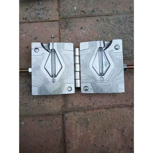 菱形铅坠。飞机坠。。钓鱼坠模具。。海钓坠