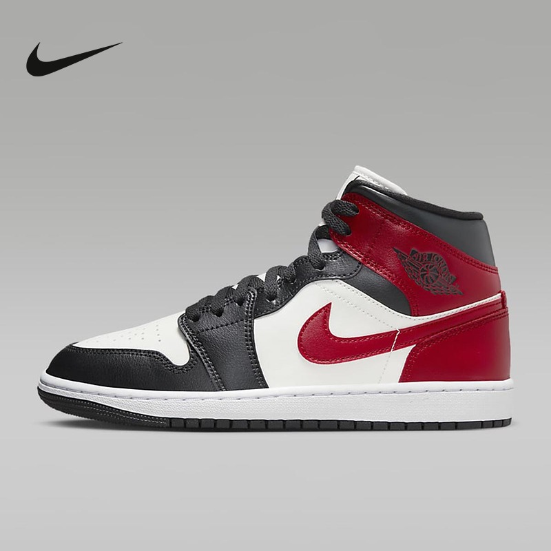 耐克女鞋AIR JORDAN 1 AJ1中帮 黑白红复古板鞋篮球鞋BQ6472-160
