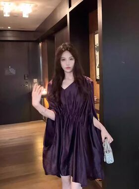 TZ4194法式名媛风紫色褶皱连衣裙女轻奢优雅女神范独特别致A字短