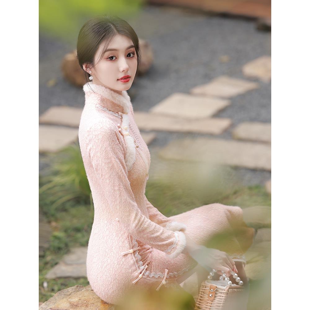 Ocnltiy｜时尚古风~轻奢优雅旗袍2025冬新款加绒加厚新中式连衣裙