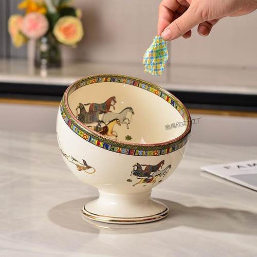 桌面小号垃圾桶KTV风家用卧室网红迷你可爱桌上高脚陶瓷收纳桶