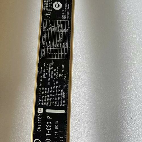 议价SUNX光幕SF4-AH80-T-C20SF4-AH40-T-C20SF4-AH60-T-C20