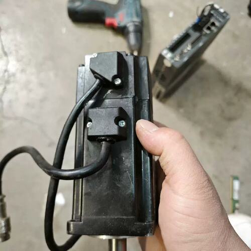 R4G-2-3A0-6000SV-ML04-0R2G-2-3A0-6000SV-ML08-0R7G-2-3A0-6000