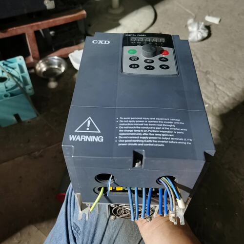 泰变频器RF300B-4R0G/5R5P4RF300B-2R2G/3R0P4RF300B-5R5G/7R5P4