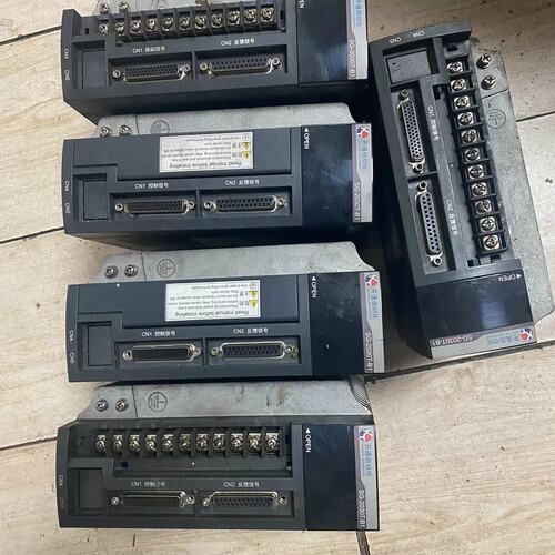 议价台伺服驱动器SG-2030T-B15SG-1020T-A10SG-3040T-C20