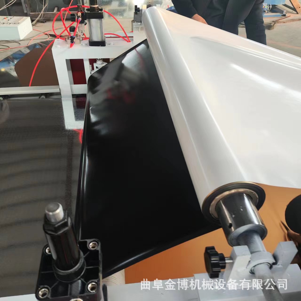 自带背胶离型膜复合机
