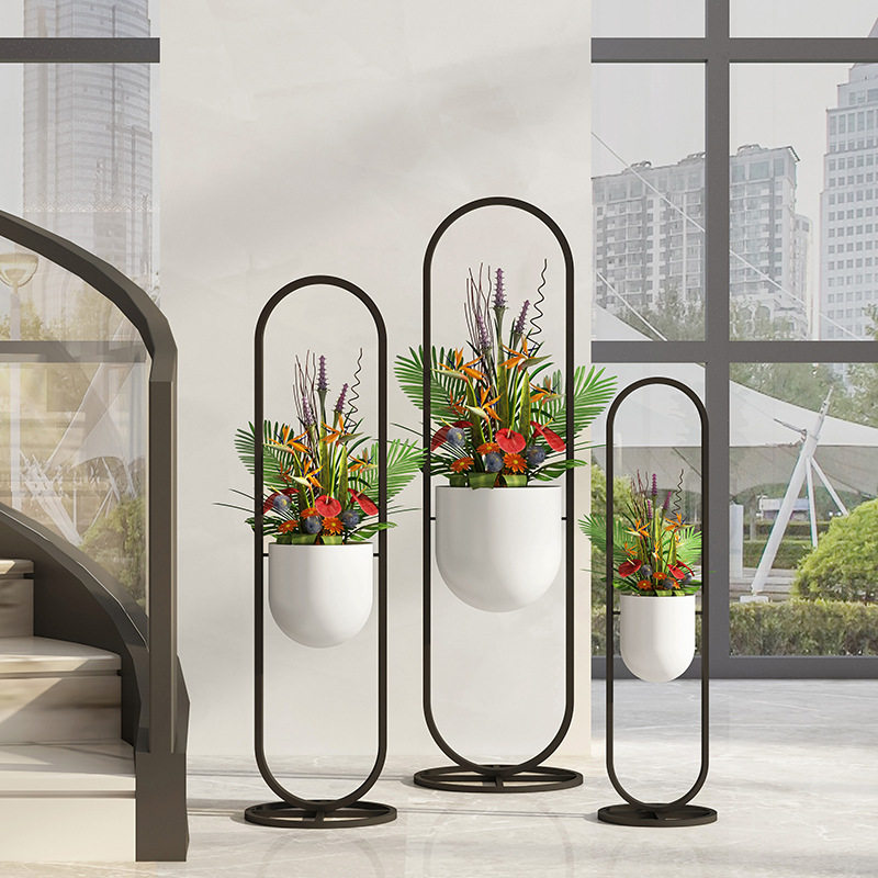北欧客厅室内铁艺植物架花架子 阳台简约现代景观架高脚落地花架