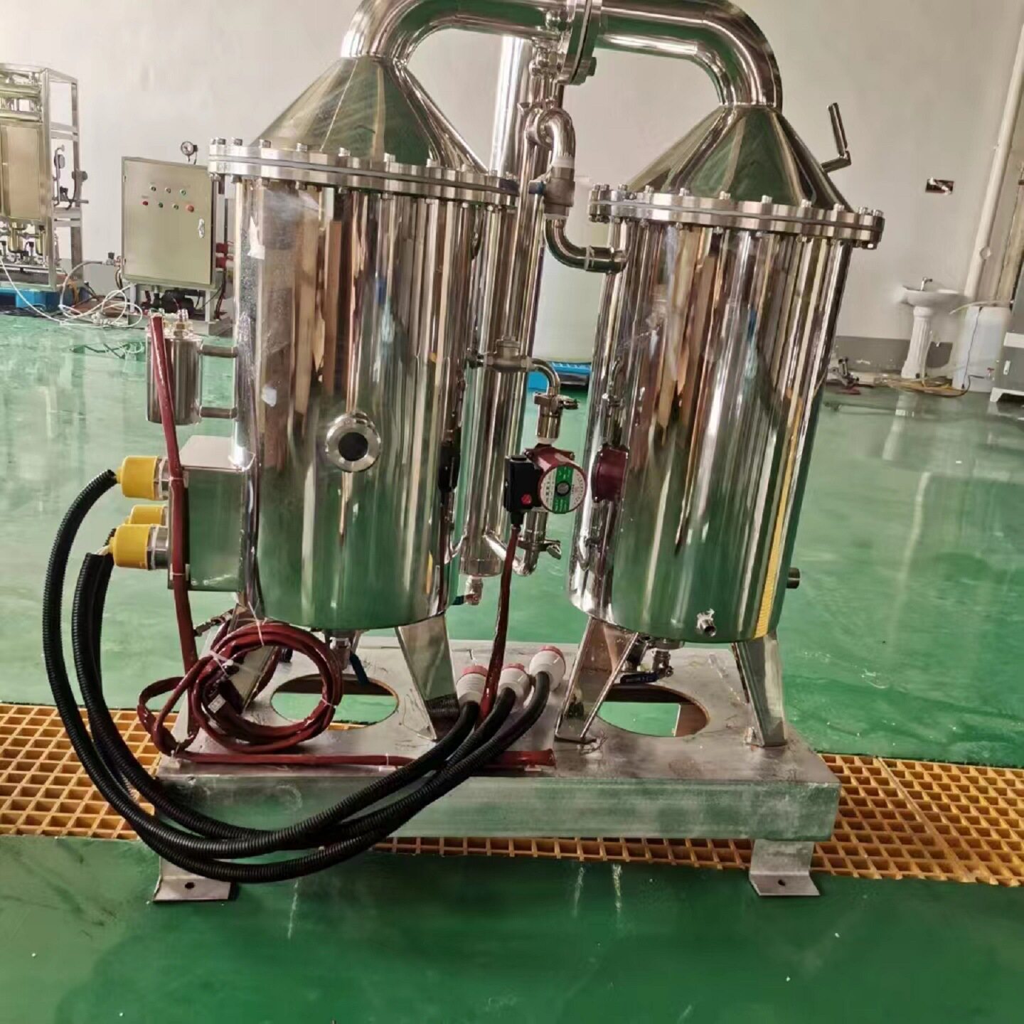 电加热蒸馏水制造机/蒸馏水机 型号:SDMVB-100库号:M410566