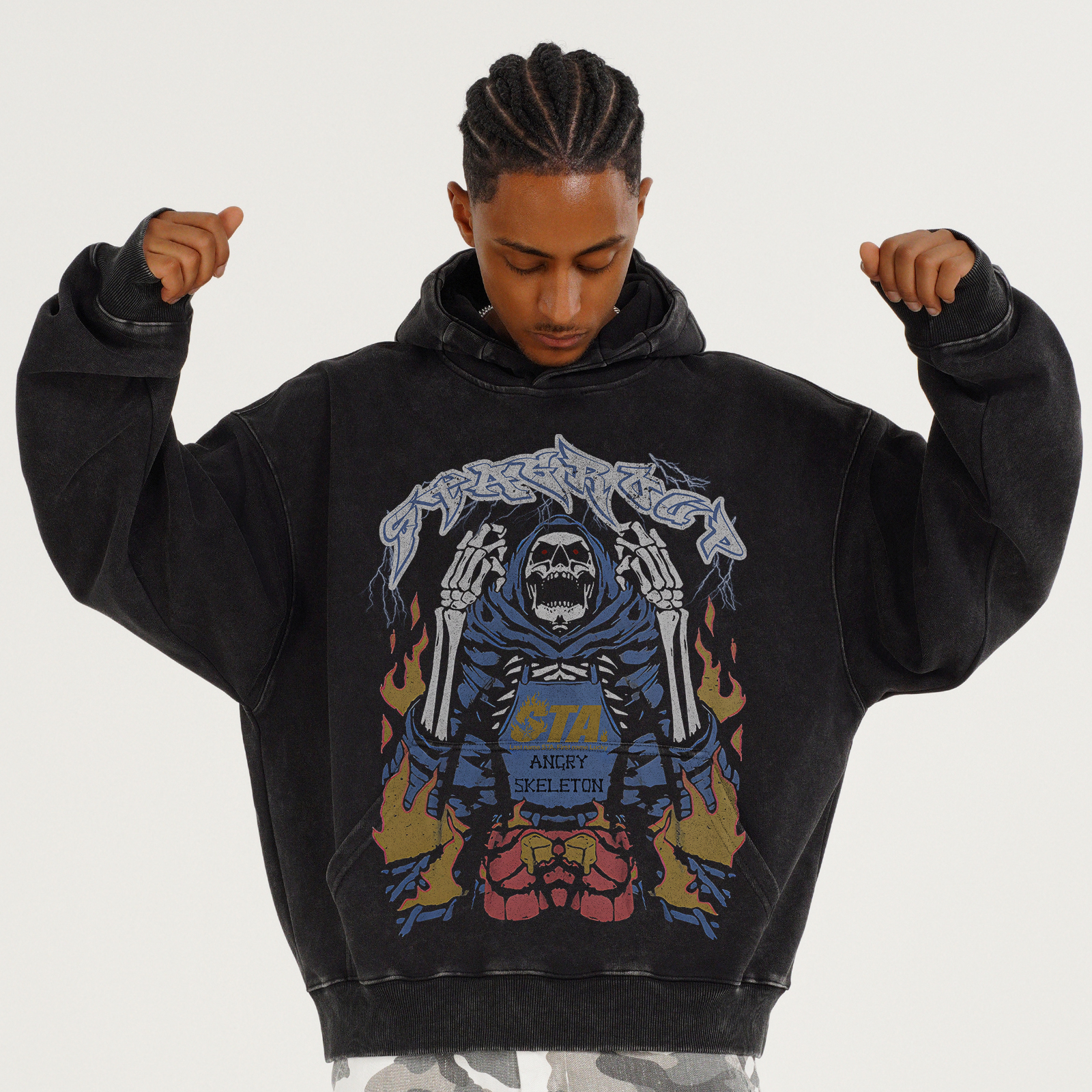 STA愤怒的骷髅水洗短款连帽卫衣