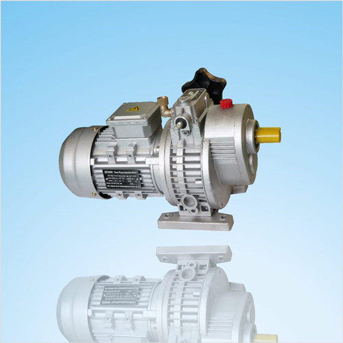 供应溶喷布机设备专用MBW04-0.37KW-C5系列无极变速机保质1年