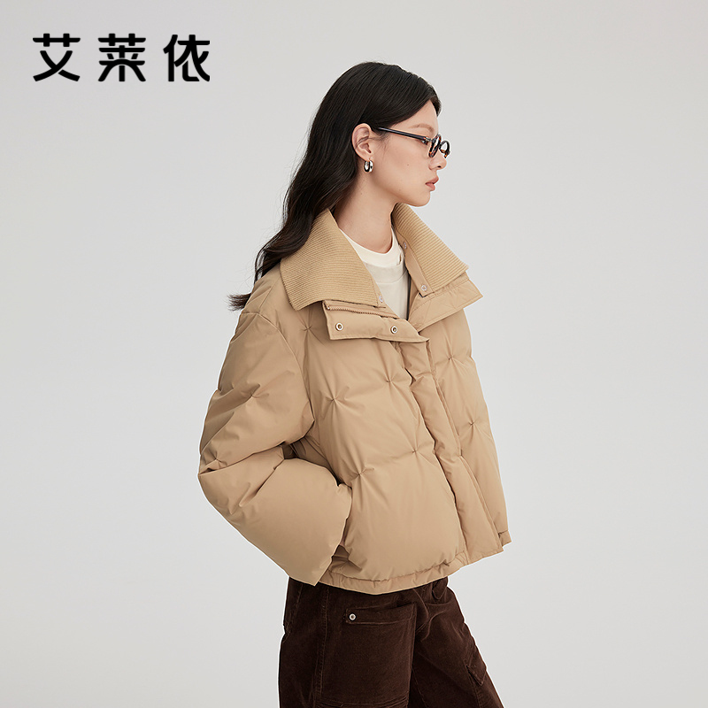 艾莱依新款拼接翻领羽绒服女短款上衣鸭绒保暖设计感可脱卸针织领