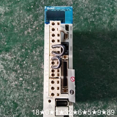 伺服驱动器LECSB2-S5，实物，功能