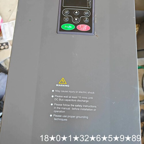 英威腾变频器 CHF100A-018G/022P-4 18.