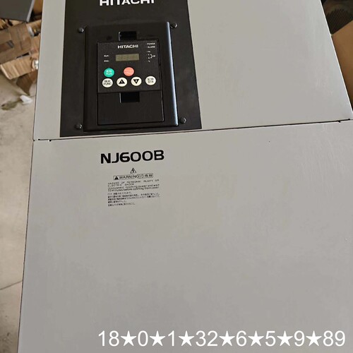 日立变频器110kw重载的成色如图所示 试图拍摄