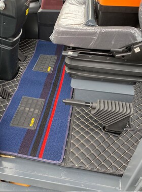 龙工装载机LG855N 855H 855D 853N 833H 50HC 50NC 855B铲车脚垫