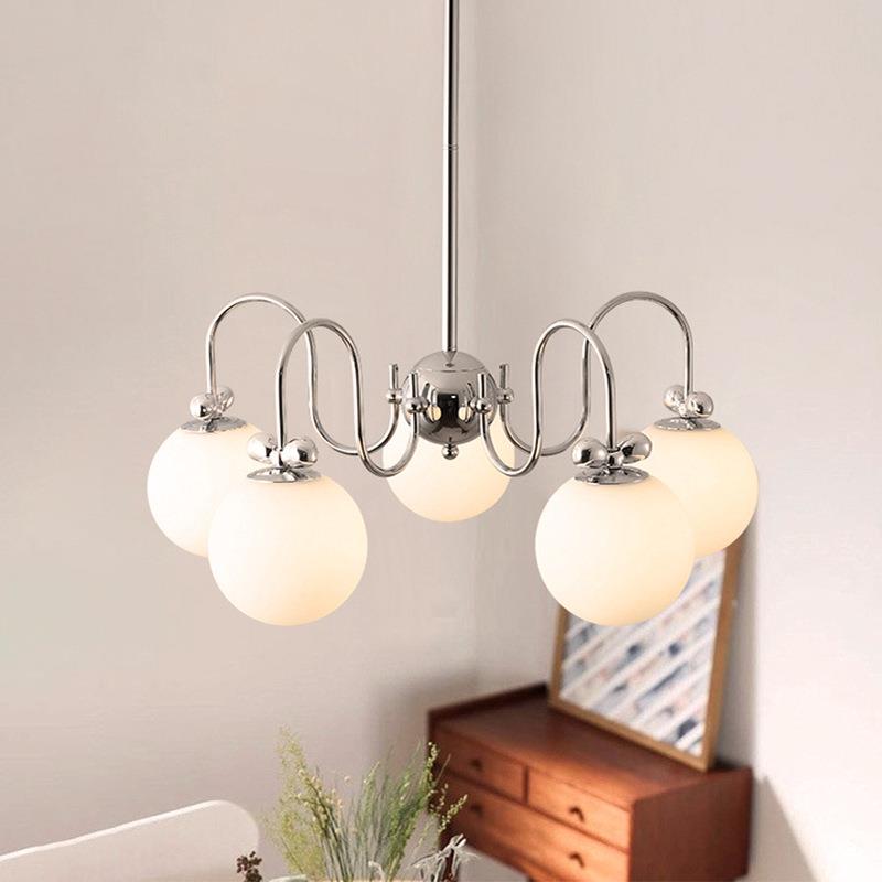 法式奶油客厅LED灯现代简约卧室LED灯创意个性蝴蝶结书房餐厅吊灯