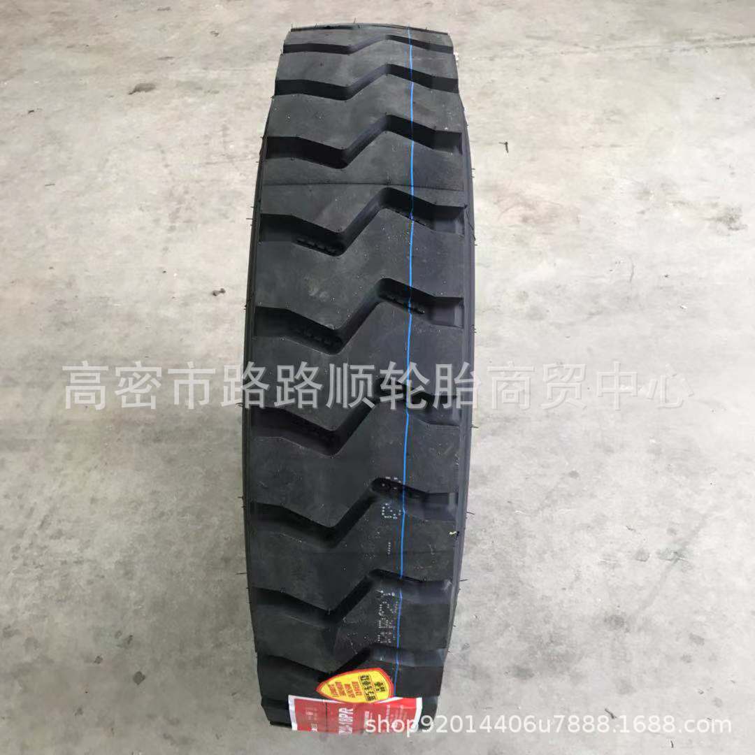 百吨王轮胎900R20 1000R20-18PR YB268 YB388矿山载重轮胎