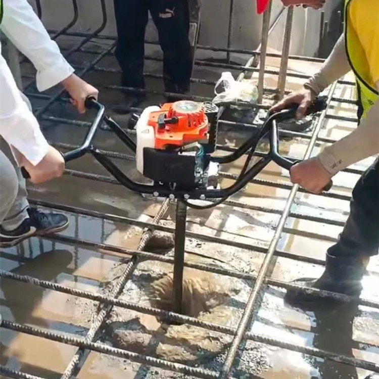 工地管桩芯掏土机清桩芯孔掏泥机400和500常用小型掏桩机分节钻杆